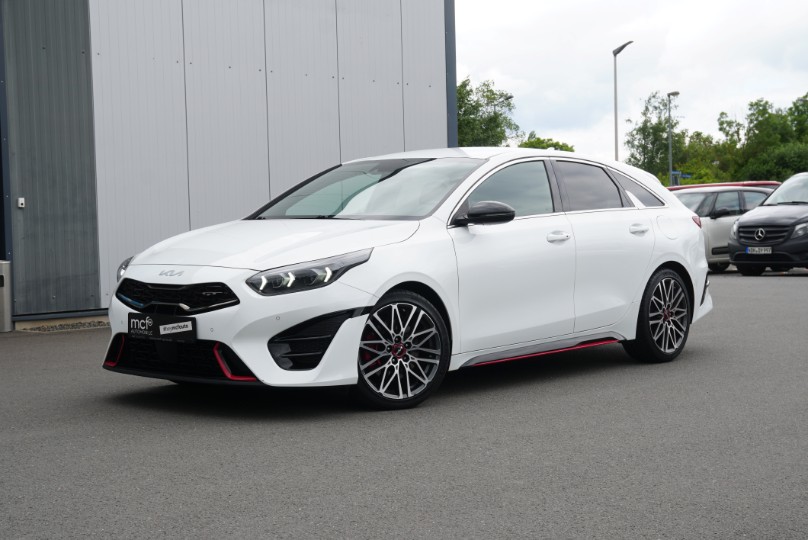 Kia ProCeed 1.6 T-GDI GT *ACC*Navi*JBL* – Foto