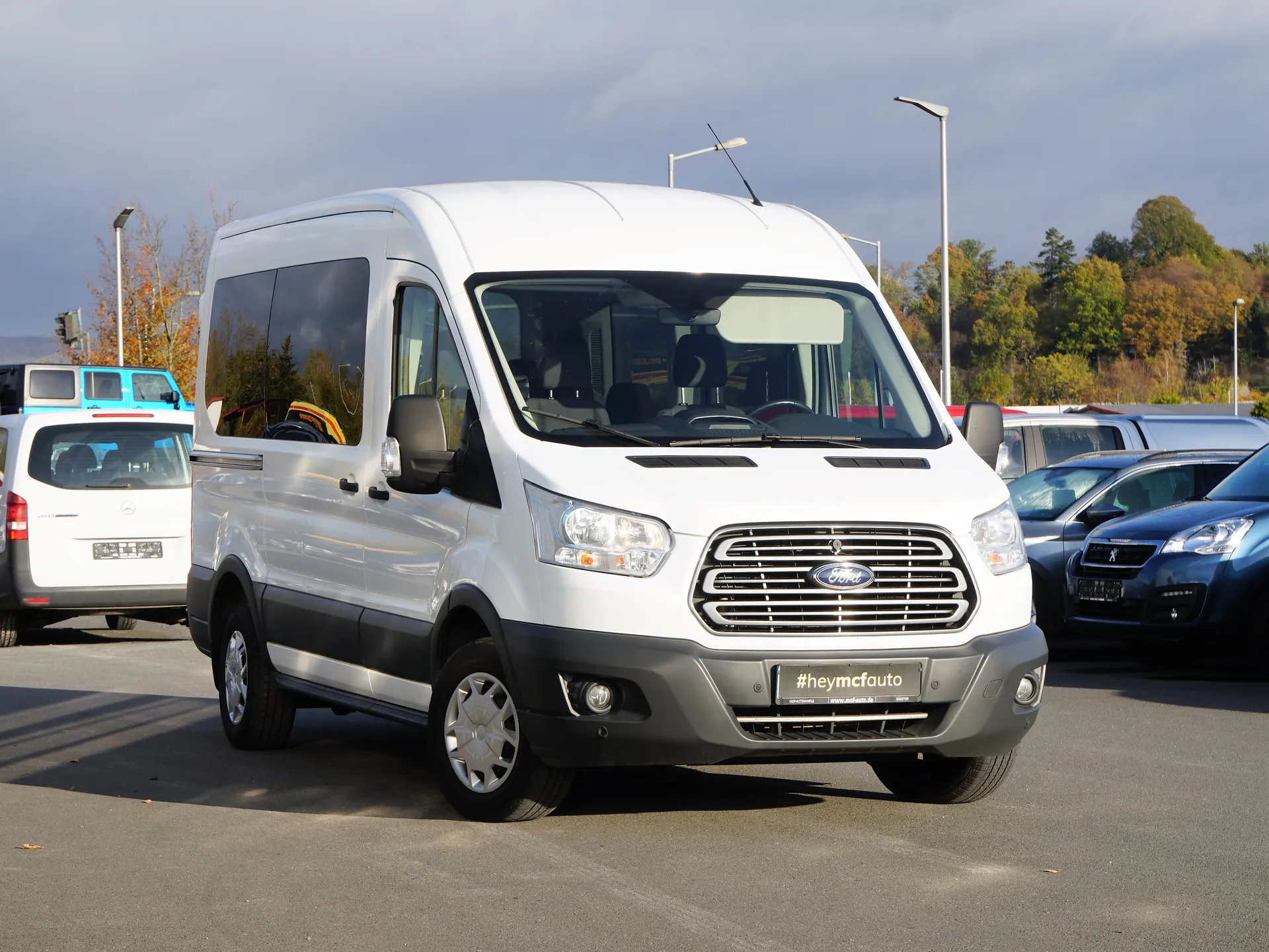 Ford Transit Kombi 310 L2 H2 Trend *Klima*PDC – Gebrauchtwagen bei mcf Automobile