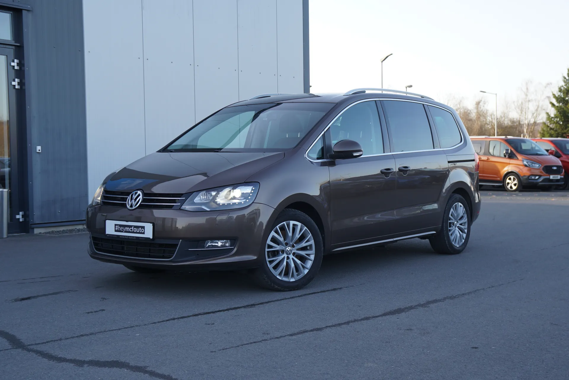 Volkswagen Sharan 2.0TDI Highline 4Motion *AHK*Standh*Pano* – Foto