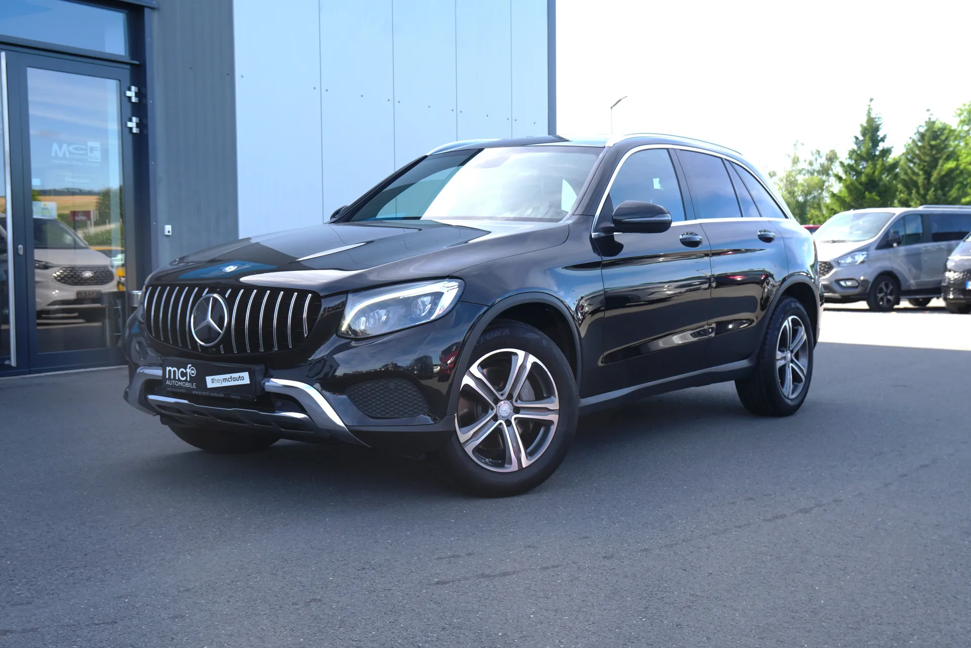 Mercedes-Benz GLC 250 4Matic OFF-ROAD Paket *ILS*Navi* – Foto